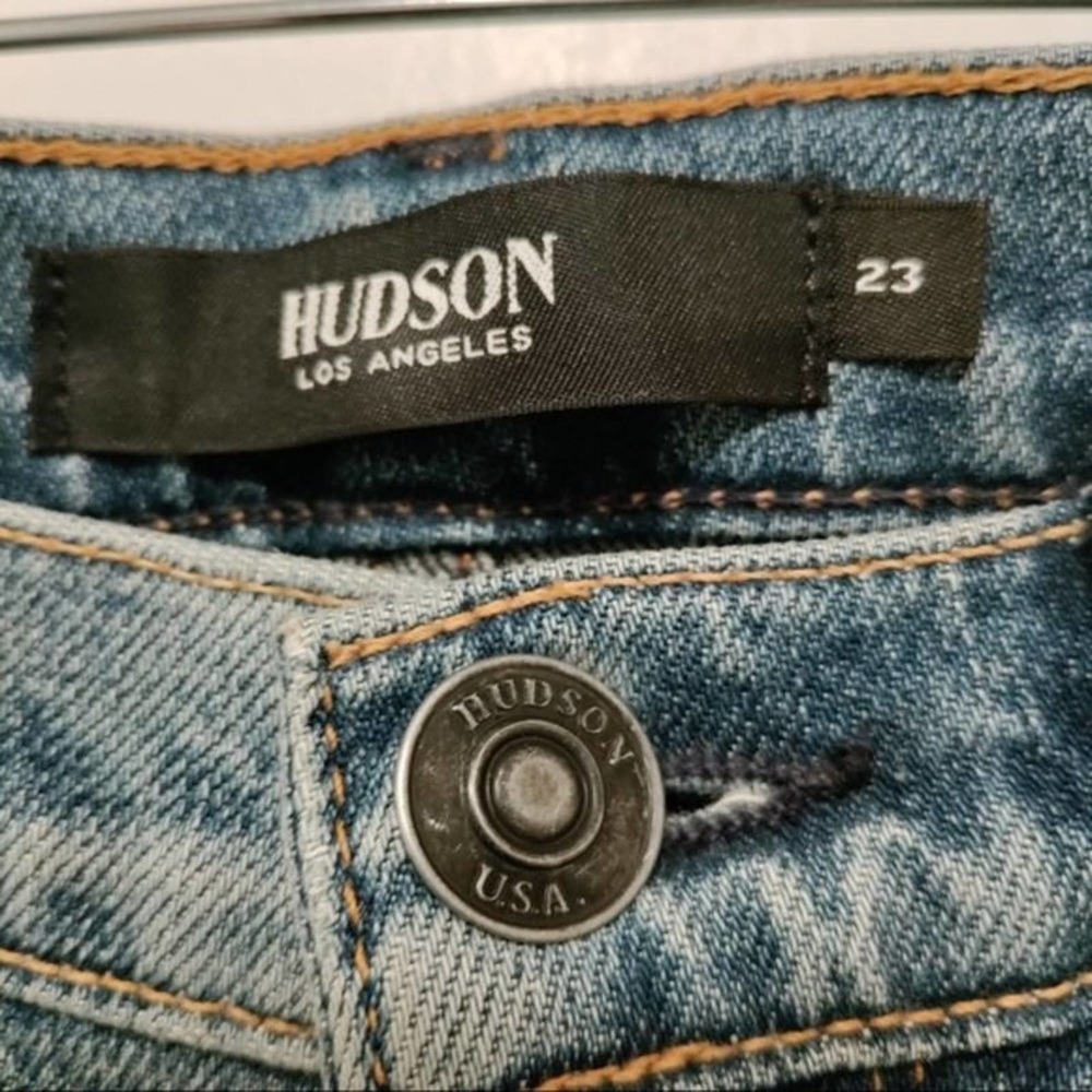 Hudson Holly Straight Leg Reverse Hem High Waist Jeans In Mimic NWT‎ - Picture 8 of 8